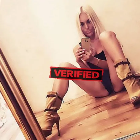 Aimee anal Finde eine Prostituierte Bremen