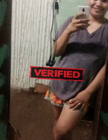 Leah sex Prostitute Ivankovo