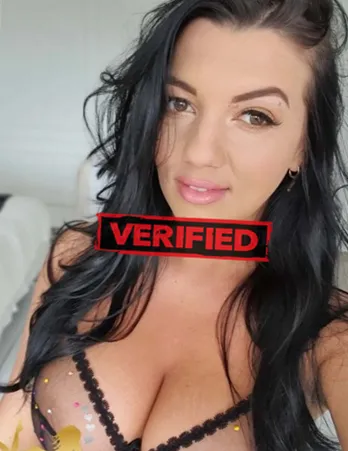 Leanne Sexmaschine Finde eine Prostituierte Werfen